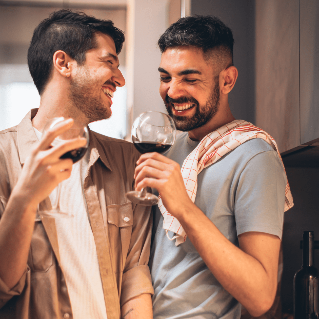 Two men drinking wine | DRINKS